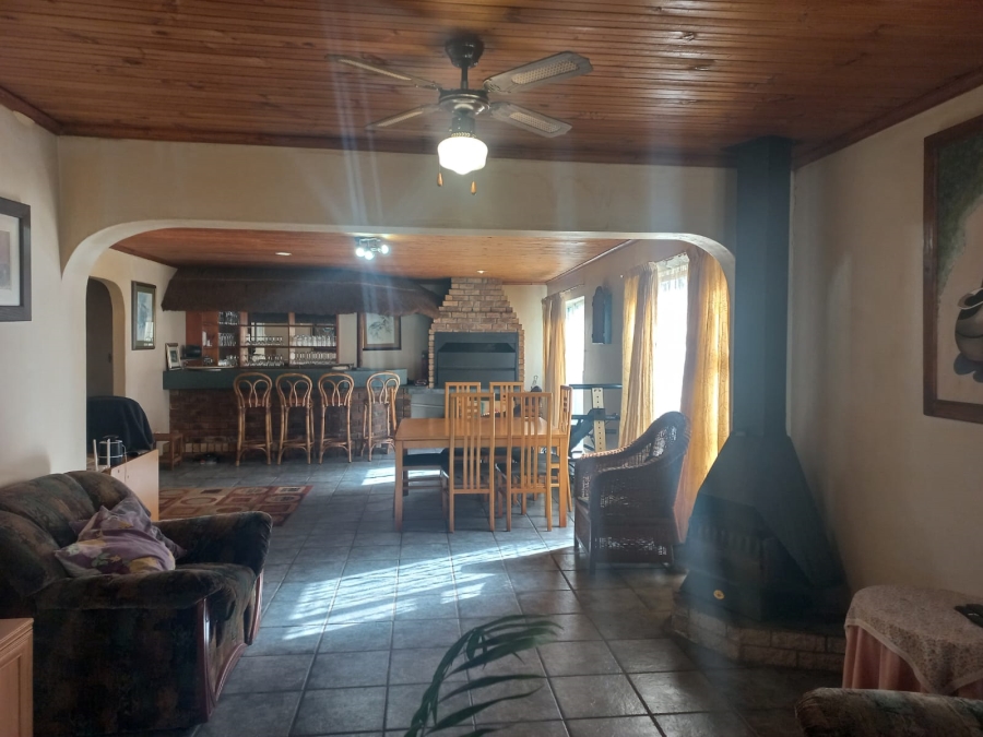 3 Bedroom Property for Sale in Gansbaai Central Western Cape